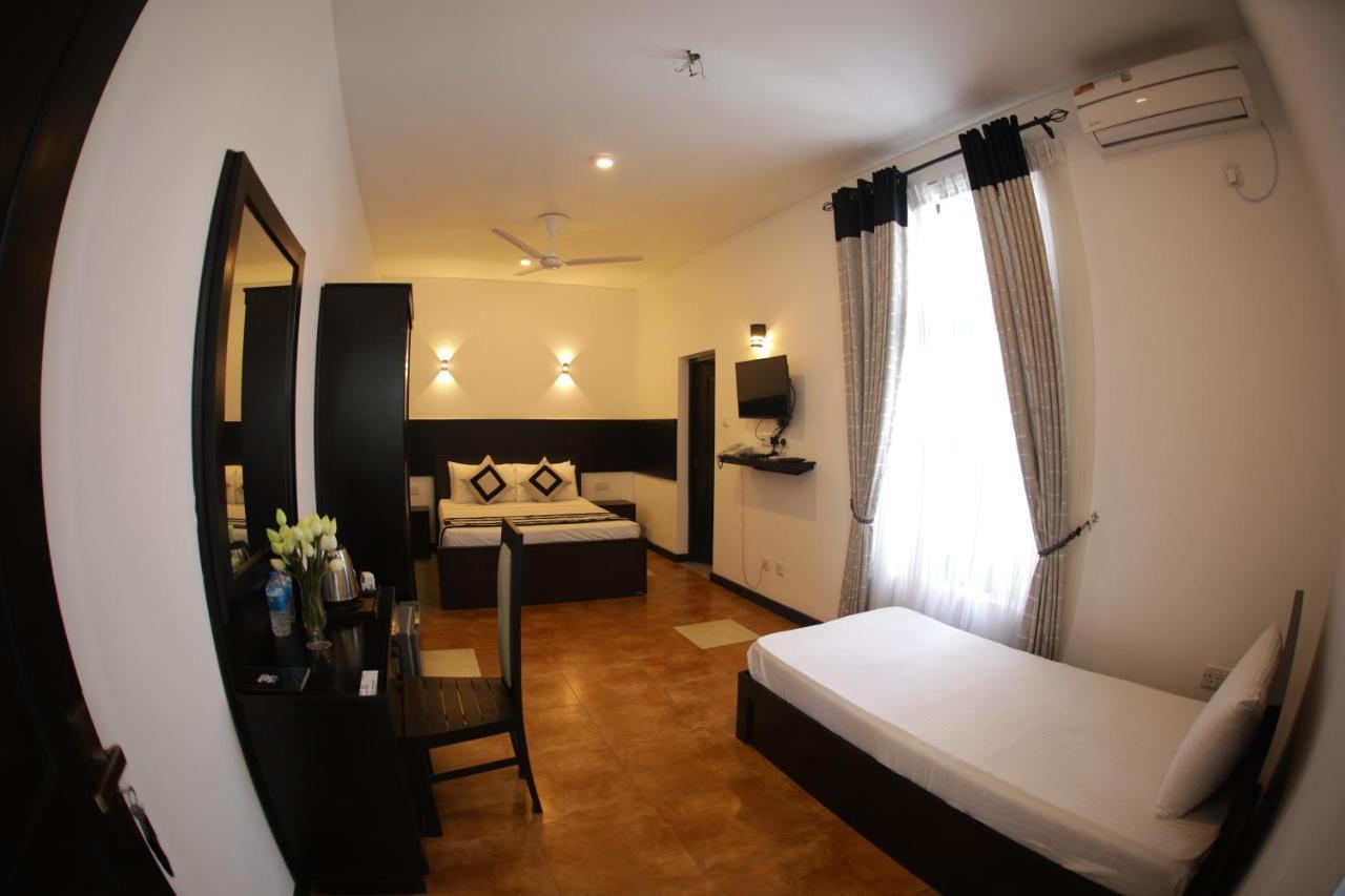 3R Resort Негомбо Екстериор снимка