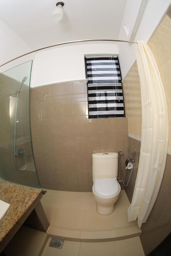 3R Resort Негомбо Екстериор снимка