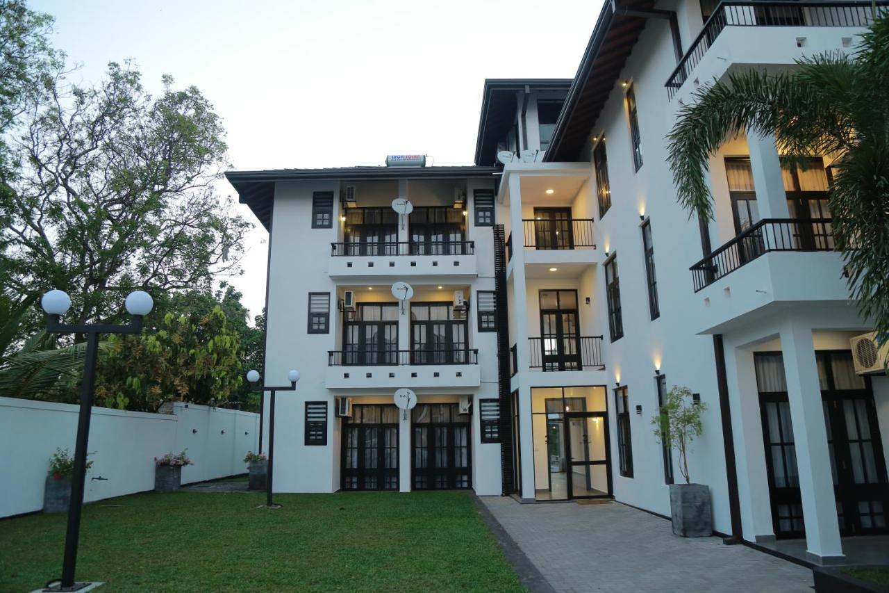 3R Resort Негомбо Екстериор снимка