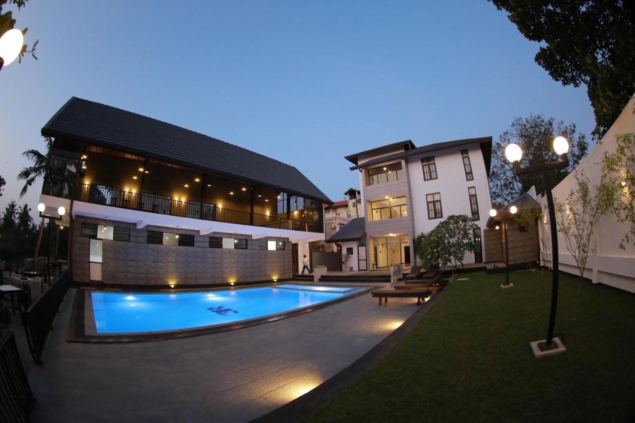 3R Resort Негомбо Екстериор снимка