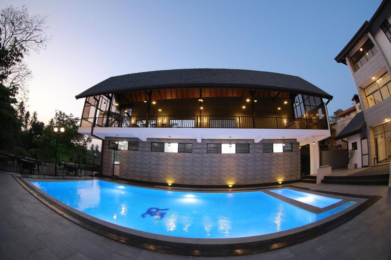 3R Resort Негомбо Екстериор снимка